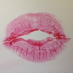 My lips! Notice the long and short vertical grooves...